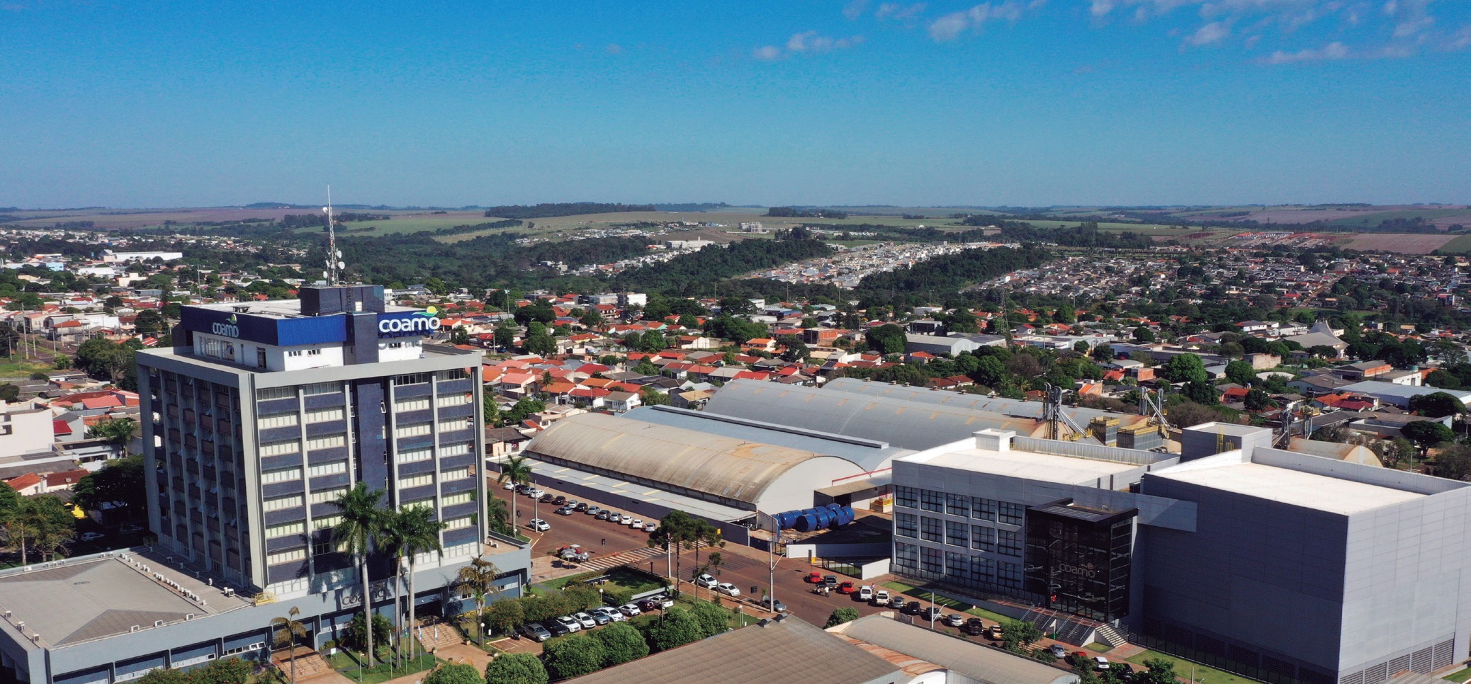 Vista a&eacute;rea da sede da Coamo em Campo Mour&atilde;o