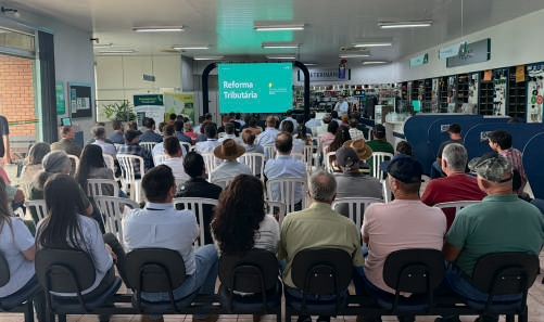 Reuni&atilde;o da jornada tribut&aacute;ria em Caarap&oacute; (MS)