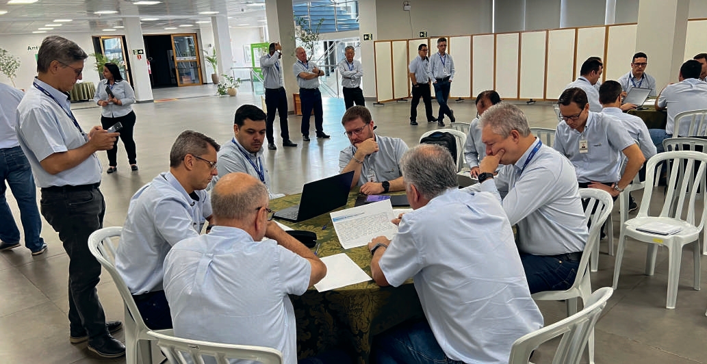 Gestores participaram de atividades em grupo com foco no desenvolvimento cont&iacute;nuo da tecnologia de informa&ccedil;&atilde;o na Coamo
