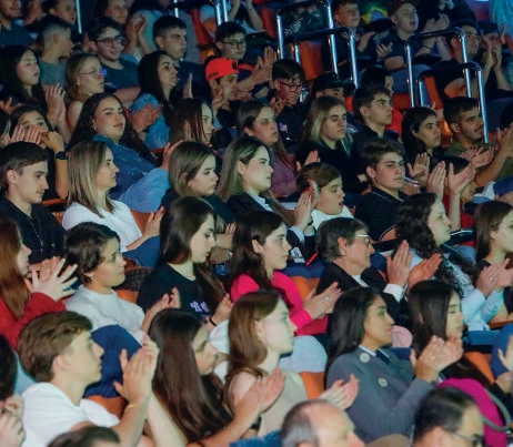 P&uacute;blico jovem participante do Programa Jovens L&iacute;deres