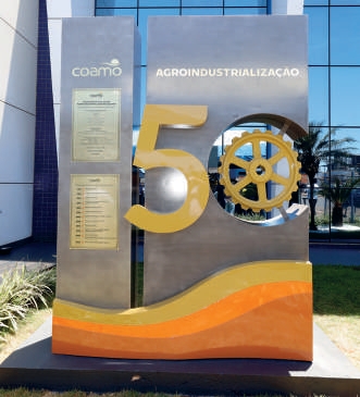 Monumento dos 50 anos da agroindustrializa&ccedil;&atilde;o da Coamo