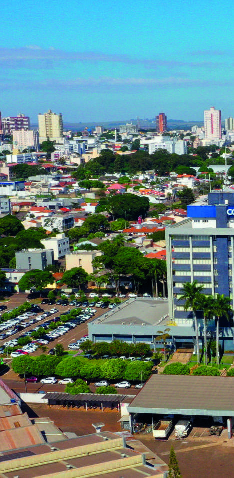 Foto aérea da Administração Central da Coamo em Campo Mourão (PR).